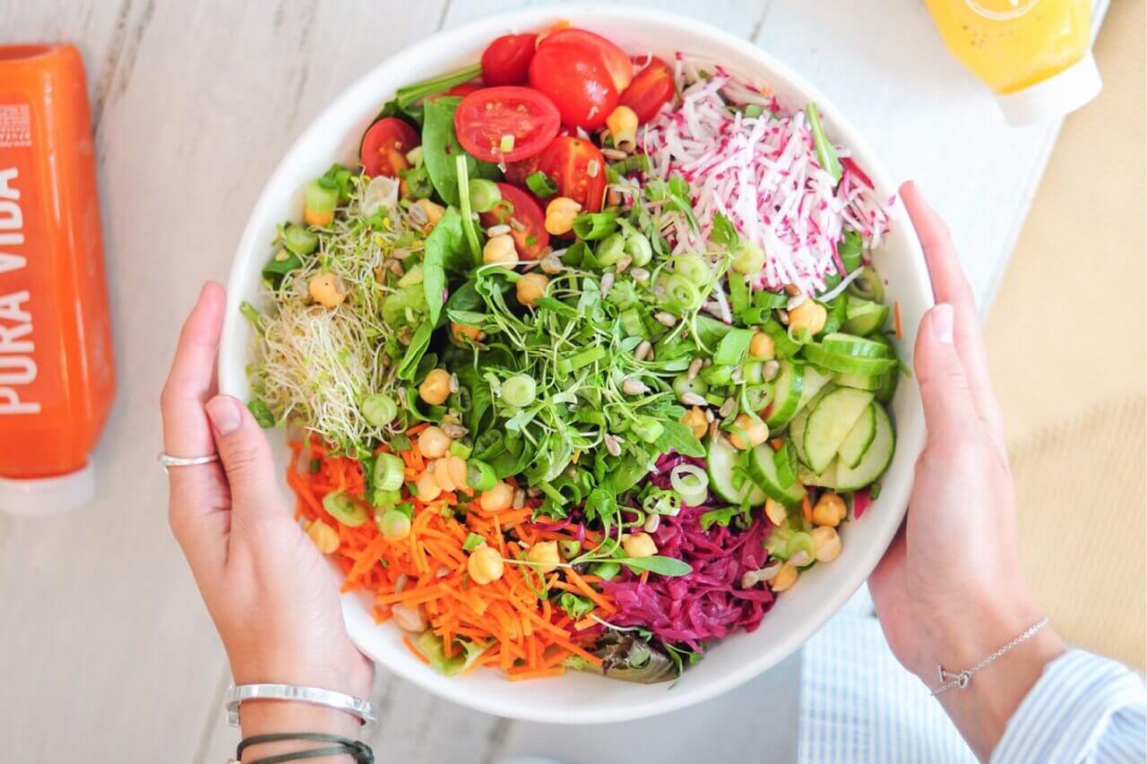 15 Healthy and Delicious Salad Recipes